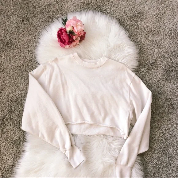 Good American cropped sweatshirt, brand new - Picture 2 of 3